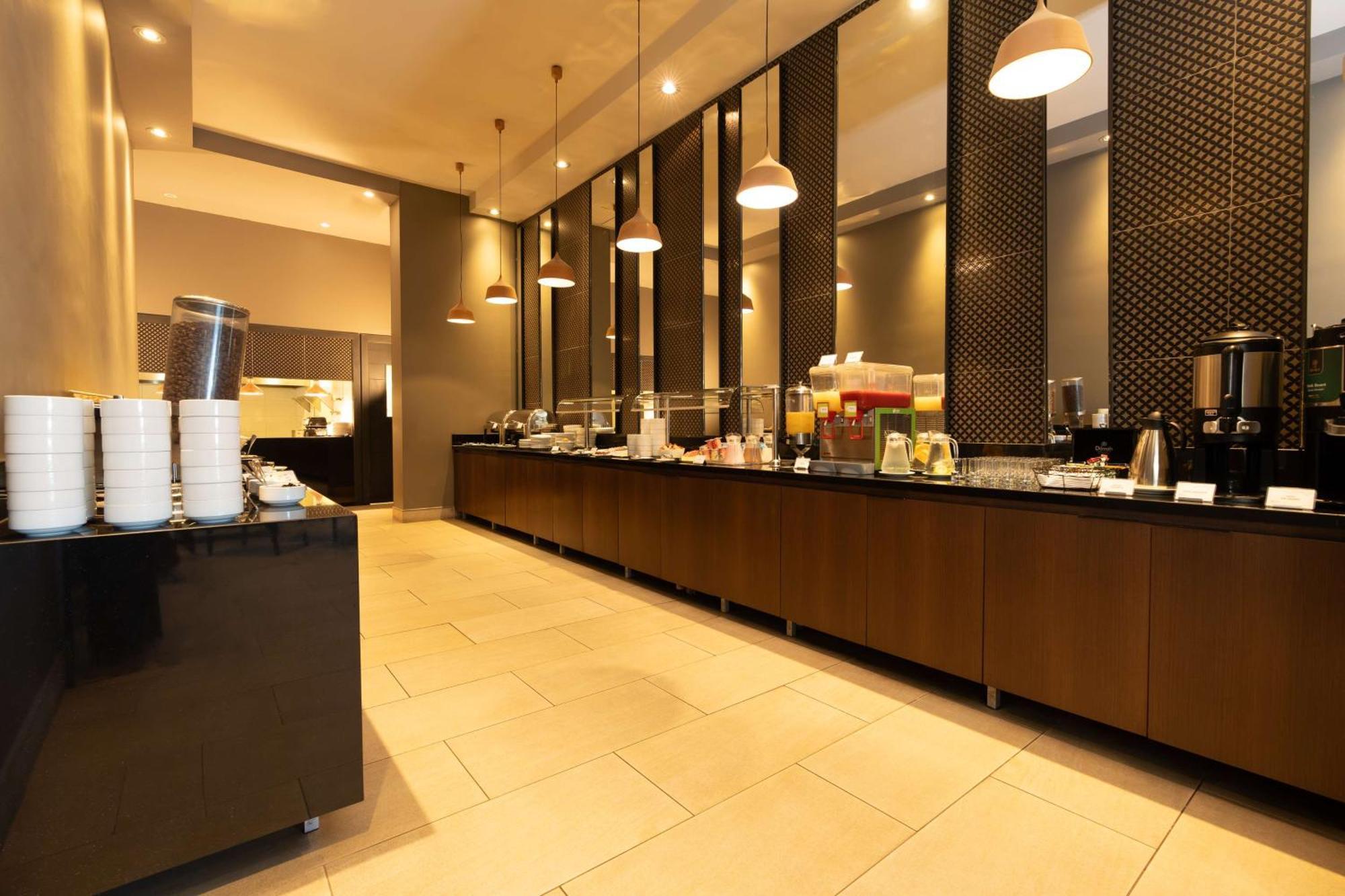 Hilton Garden Inn Iquique Esterno foto